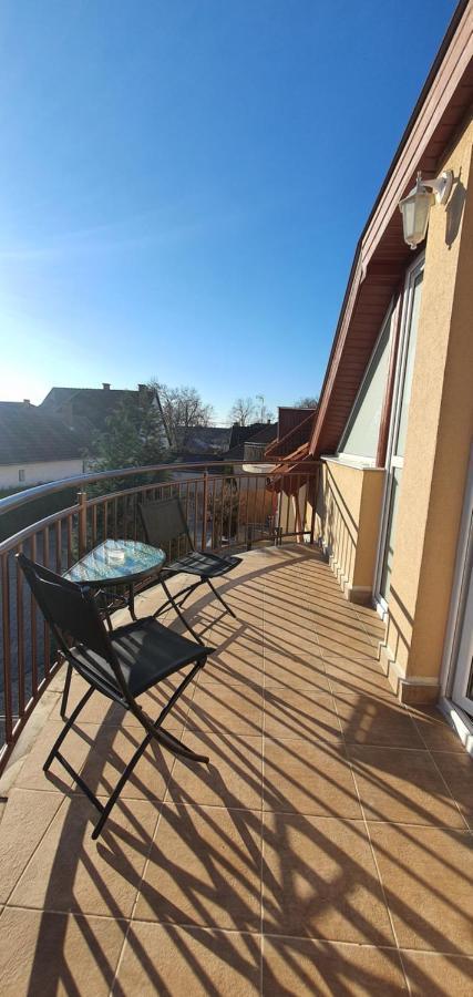 Aqua Oazis Apartman Hajduszoboszlo Luaran gambar