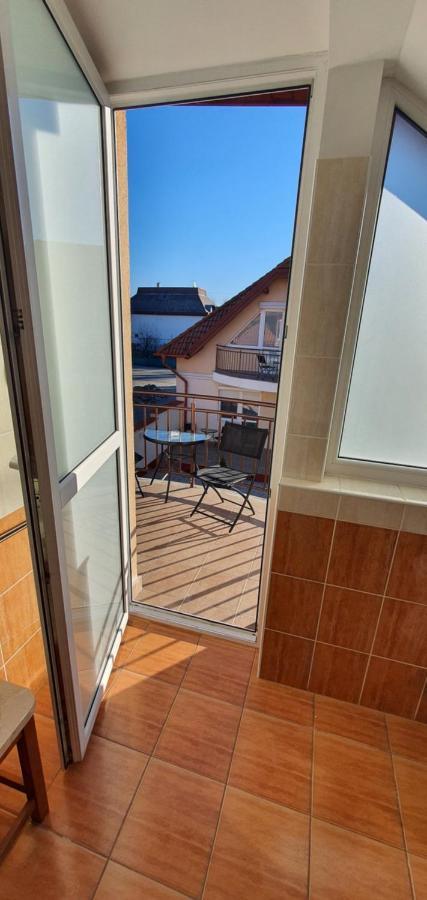 Aqua Oazis Apartman Hajduszoboszlo Luaran gambar